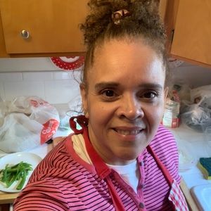 Meet your Posher, Milagros